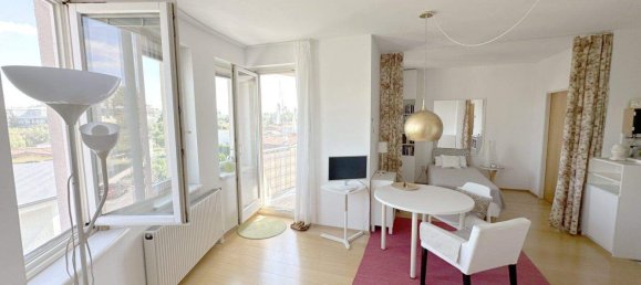 Studio à Vienna, Austria No. 252072 10