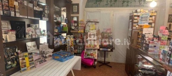 1-Zimmer Gewerbliche Immobilie in Livorno, Italy, Nr. 282721 2