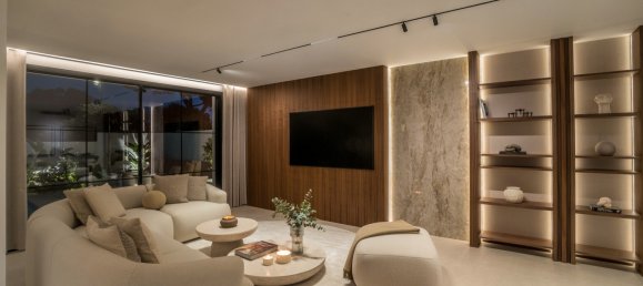 5 bedrooms House in Marbella, Spain No. 53603 29