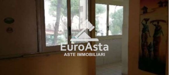 4 Schlafzimmer Wohnung in Palermo, Italy, Nr. 371462 7