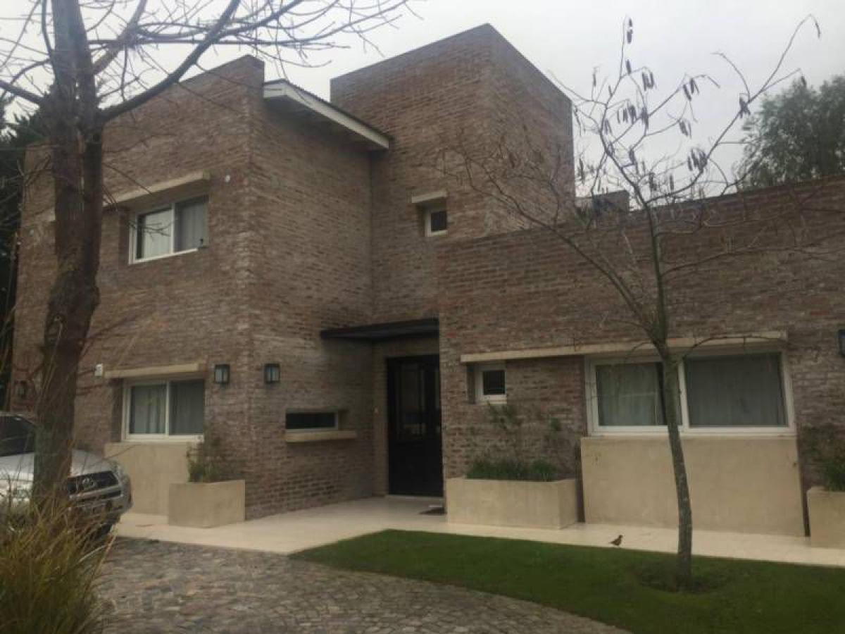 4 Schlafzimmer Haus in Tigre, Argentina, Nr. 67960