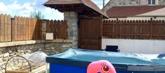 3 bedrooms House in Chailly-en-Biere, France No. 332390 2