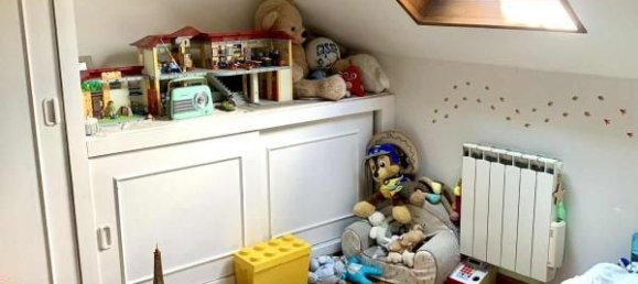 3 bedrooms House in Chailly-en-Biere, France No. 332390 7