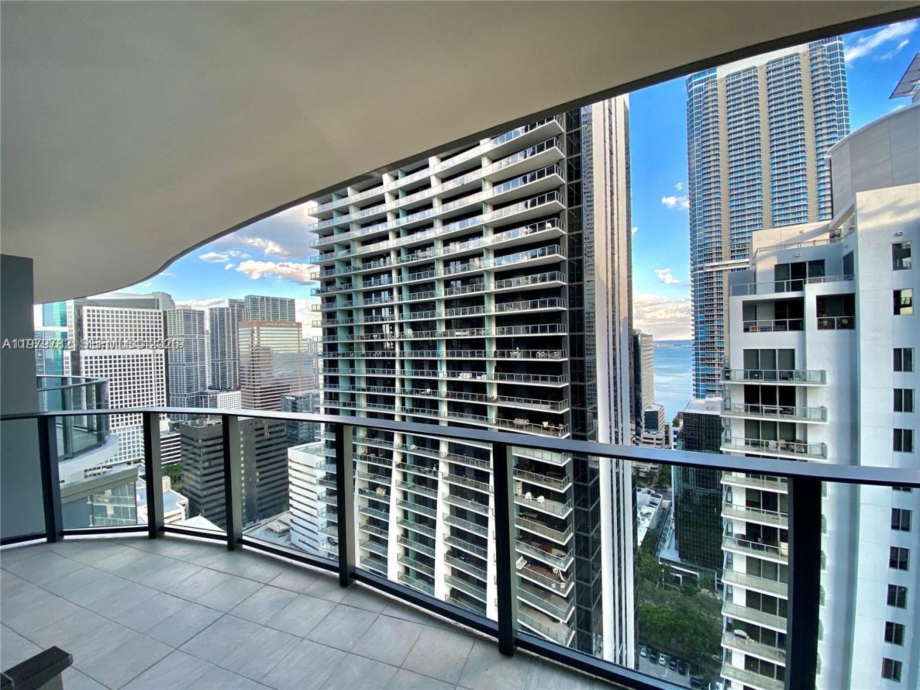 1 غرف نوم عقار تجاري في Miami, الولايات المتحدة رقم 615467