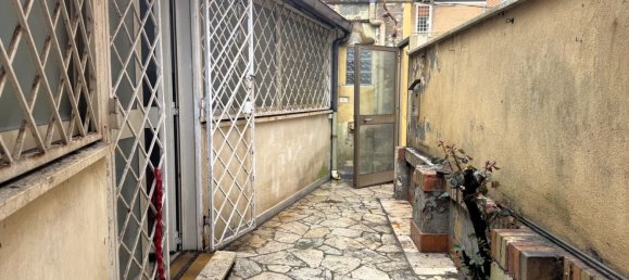 3 rooms House in Rome, Italy No. 158453 30