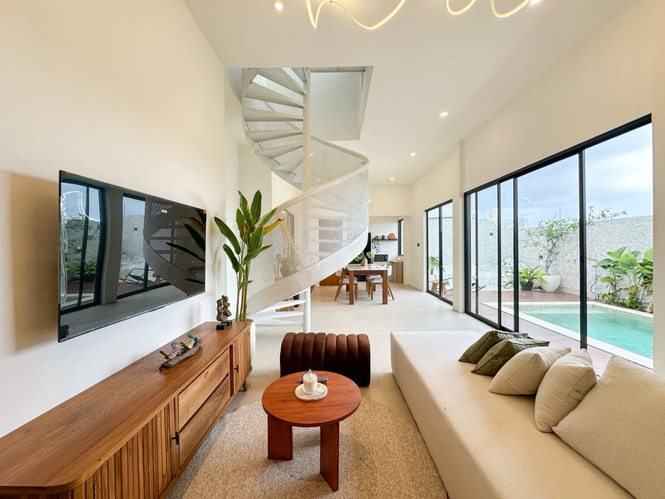 2 Schlafzimmer Villa in South Kuta, Indonesia, Nr. 61326