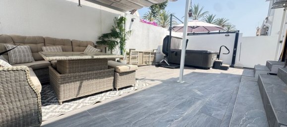 3 غرف نوم فيلا في Alicante, Spain رقم 176484 3