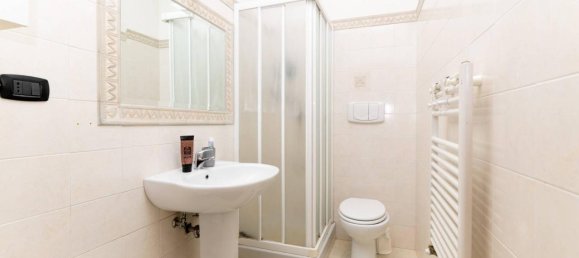 3 rooms Apartment in Monterotondo, Italy No. 41037 15