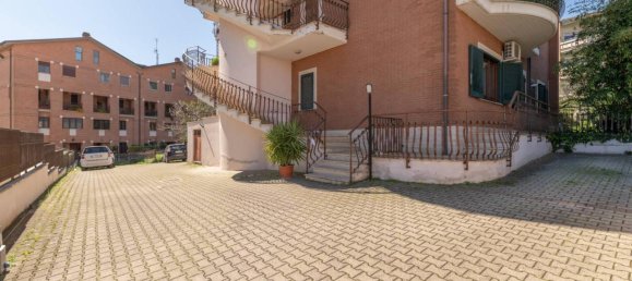 3 rooms Apartment in Monterotondo, Italy No. 41037 18