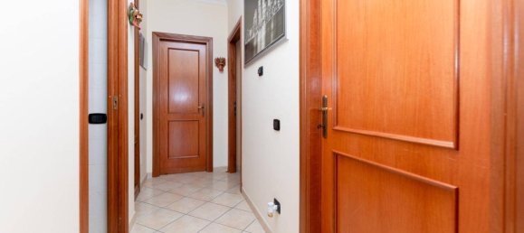 3 rooms Apartment in Monterotondo, Italy No. 41037 12