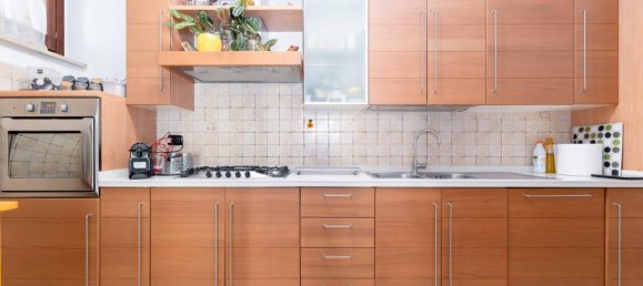 3 rooms Apartment in Monterotondo, Italy No. 41037 11