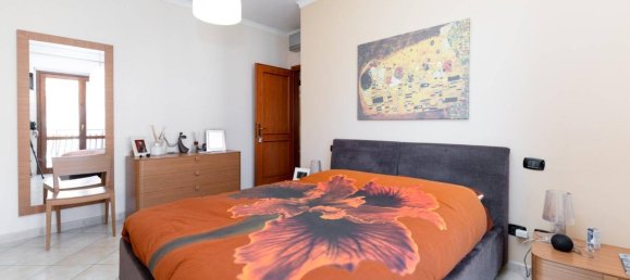 3 rooms Apartment in Monterotondo, Italy No. 41037 7
