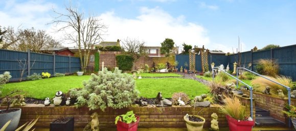 3 bedrooms Bungalow in Sheerness, United Kingdom No. 10714 19