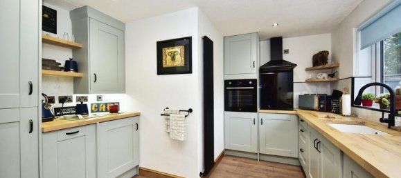 3 bedrooms Bungalow in Sheerness, United Kingdom No. 10714 3