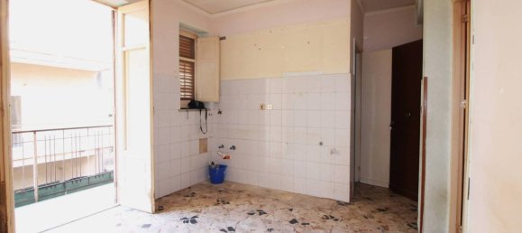 Apartamento de 1 dormitorio en Bagheria, Italy No. 136473 22