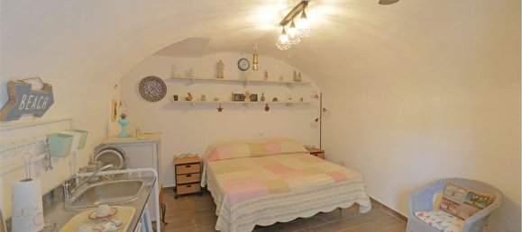 Casa de 9 habitaciónes en Pontremoli, Italy No. 142840 16