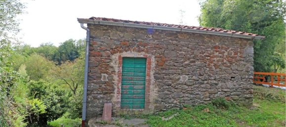 Casa de 9 habitaciónes en Pontremoli, Italy No. 142840 21