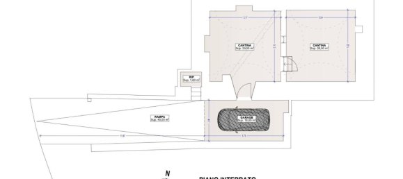 Здание с 5 комнатами в Мадруццо, Италия № 90581 10