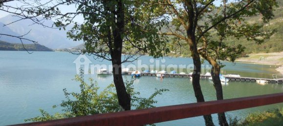 Здание с 5 комнатами в Мадруццо, Италия № 90581 5