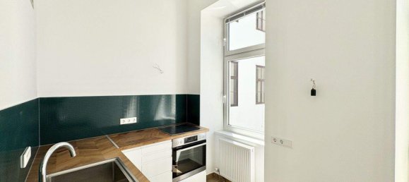 2 rooms Apartment in Rudolfsheim-Funfhaus, Austria No. 203255 2