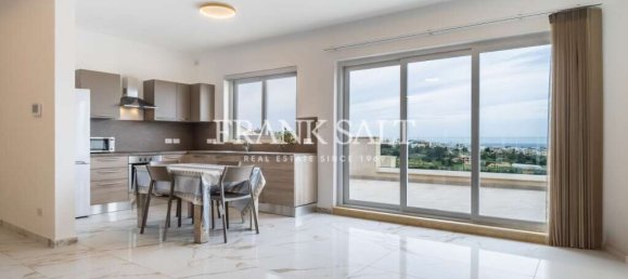 3 bedrooms Apartment in San Gwann, Malta No. 4982 5