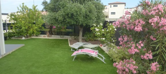 Casa de 3 dormitorios en Narbonne, France No. 297844 3