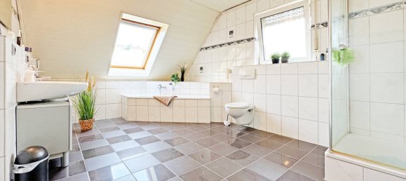 Adosado de 15 habitaciónes en Bochum, Germany No. 16279 6