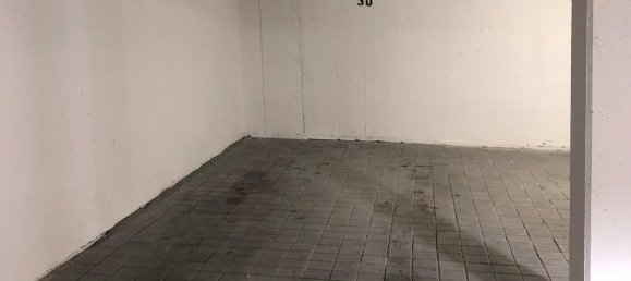 Parking à Schwabisch Hall, Germany No. 318435 2