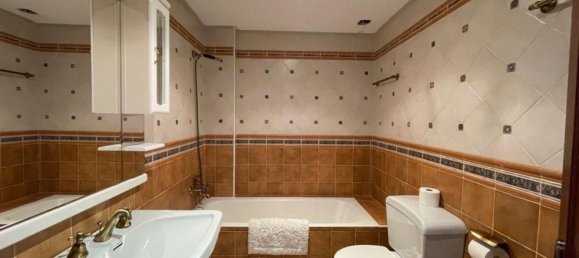 4 bedrooms Apartment in Marbella, Spain No. 140401 32