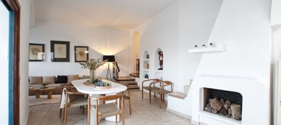 4 bedrooms Apartment in Marbella, Spain No. 140401 3