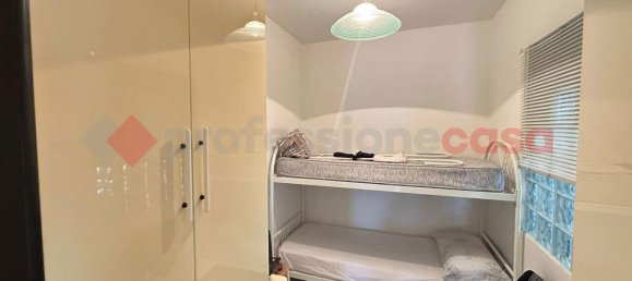 Квартира с 3 комнатами в Бари, Италия № 167266 5