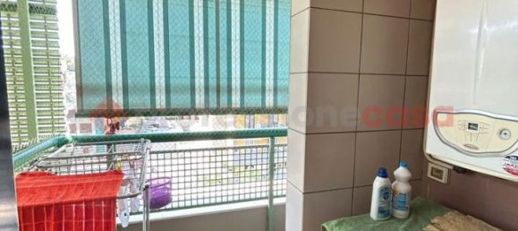 Квартира с 3 комнатами в Бари, Италия № 167266 2