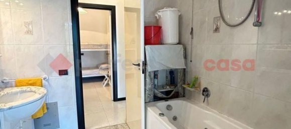 Квартира с 3 комнатами в Бари, Италия № 167266 7