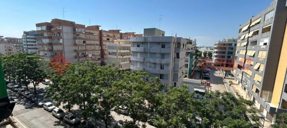 Квартира с 3 комнатами в Бари, Италия № 167266 15