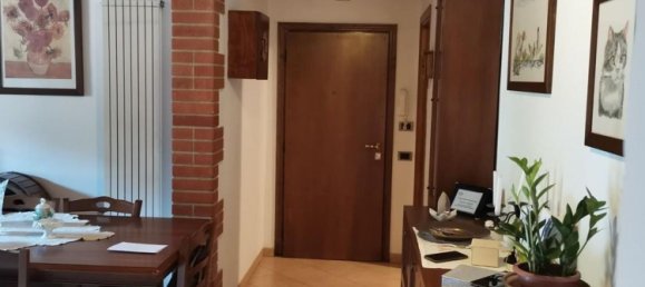 4 rooms Apartment in Poggibonsi, Italy No. 191620 22