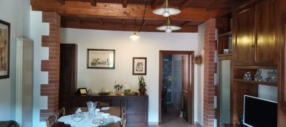 4 rooms Apartment in Poggibonsi, Italy No. 191620 9