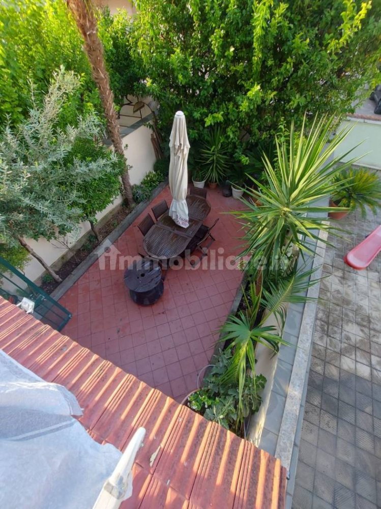 Villa T4 em Crispano, Italy N.º 328980