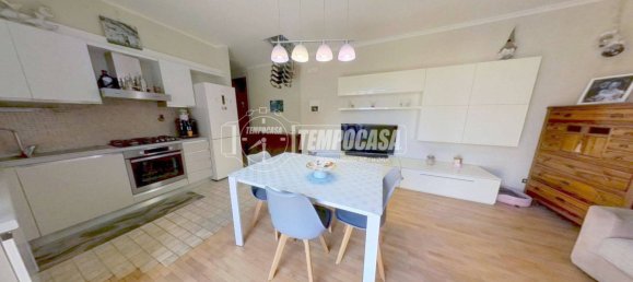 2 bedrooms Apartment in Monte Urano, Italy No. 300494 2