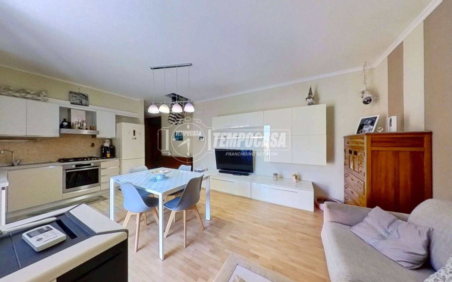 2 bedrooms Apartment in Monte Urano, Italy No. 300494