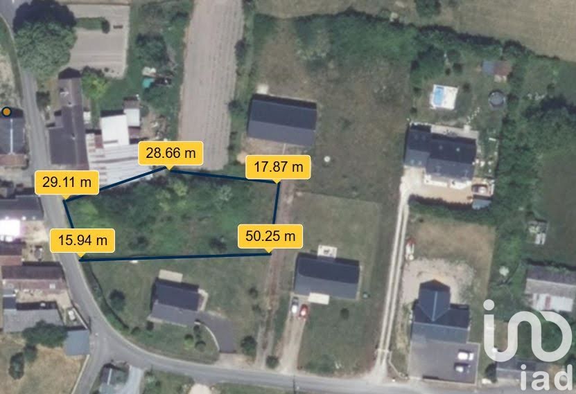 999m² Land in Chemille-sur-Deme, France No. 217898