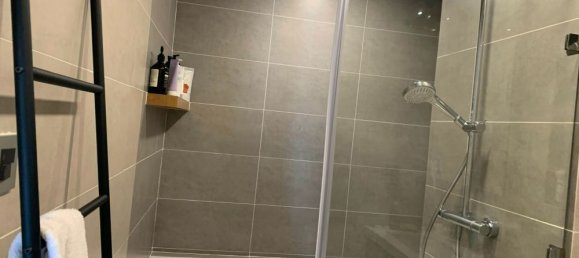 Apartamento T3 em District 1, Vietnam N.º 18386 11