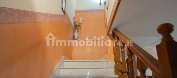 4 bedrooms Villa in Parete, Italy No. 225157 10