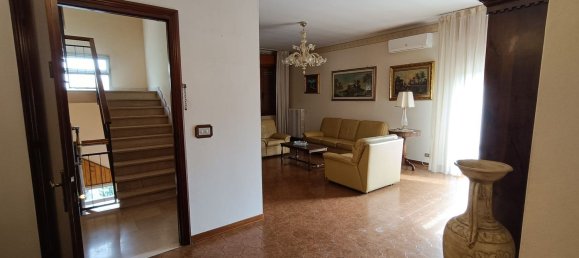 12 bedrooms House in Carpi, Italy No. 374719 19