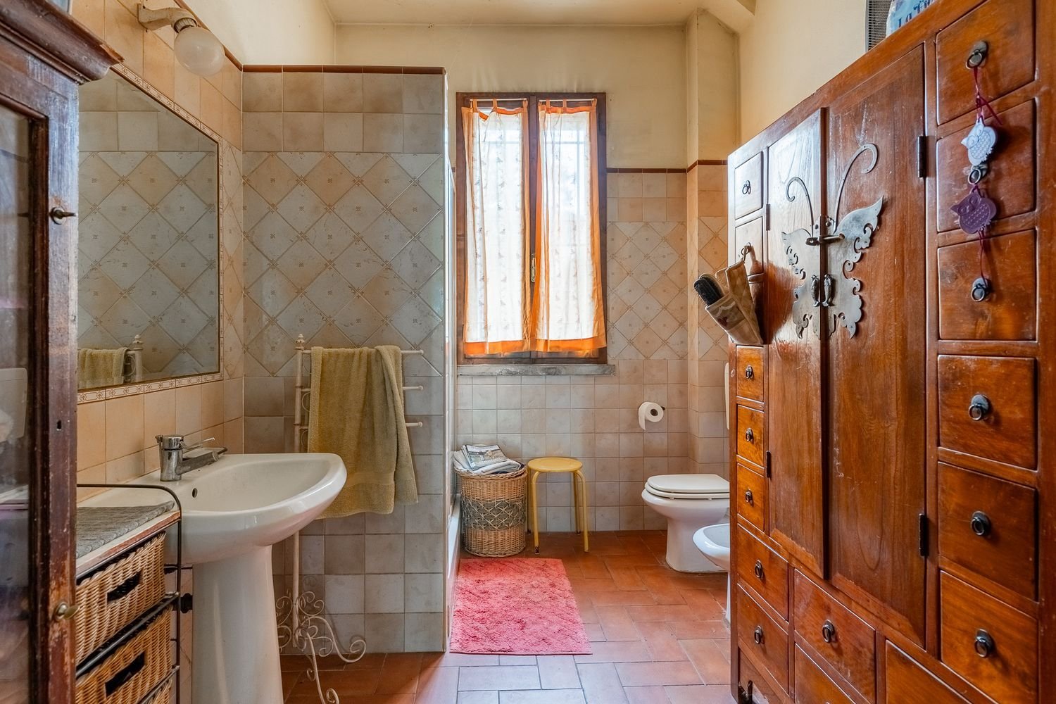 Вилла с 7 комнатами в Малальберго, Италия № 175754