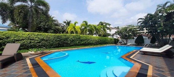 5 غرف نوم مقهى / مطعم في Hua Hin, Thailand رقم 6708 2