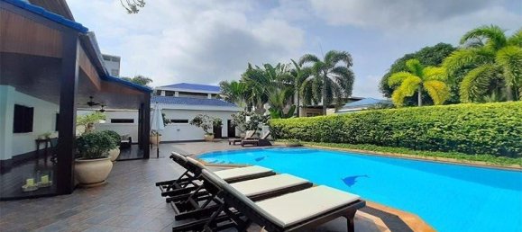 5 غرف نوم مقهى / مطعم في Hua Hin, Thailand رقم 6708 3