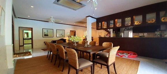 5 غرف نوم مقهى / مطعم في Hua Hin, Thailand رقم 6708 12