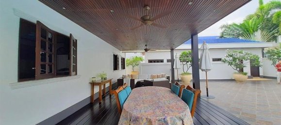 5 غرف نوم مقهى / مطعم في Hua Hin, Thailand رقم 6708 8