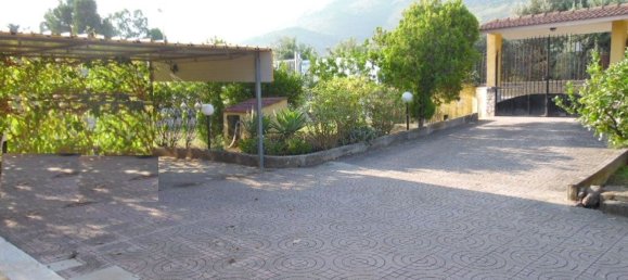 Вилла с 8 спальнями в Карини, Италия № 316400 5