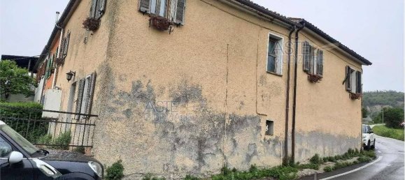 2 bedrooms House in Gemmano, Italy No. 13267 5